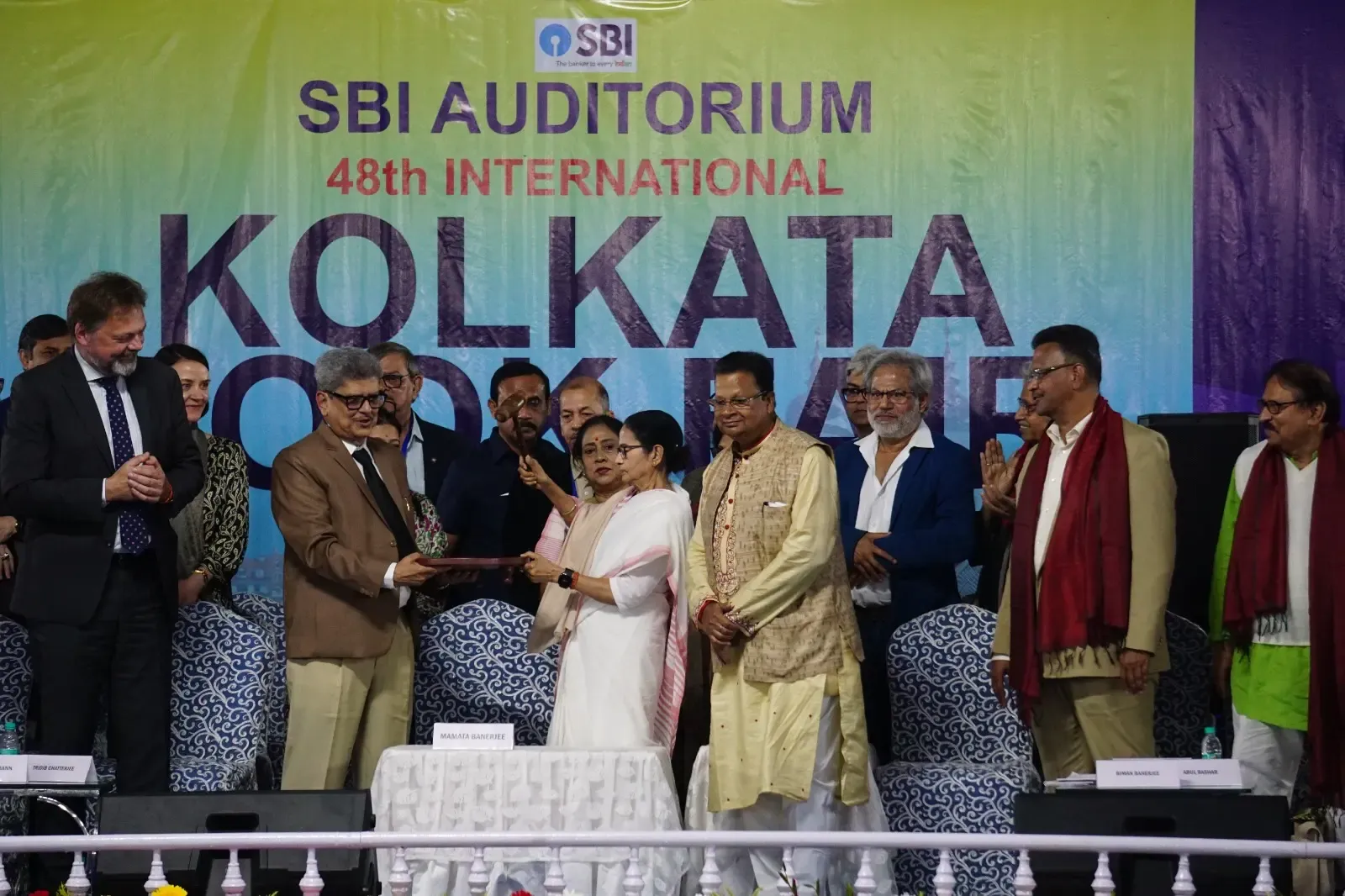 Mamata Banerjee Highlights Netaji's German Ties at Kolkata Book Fair