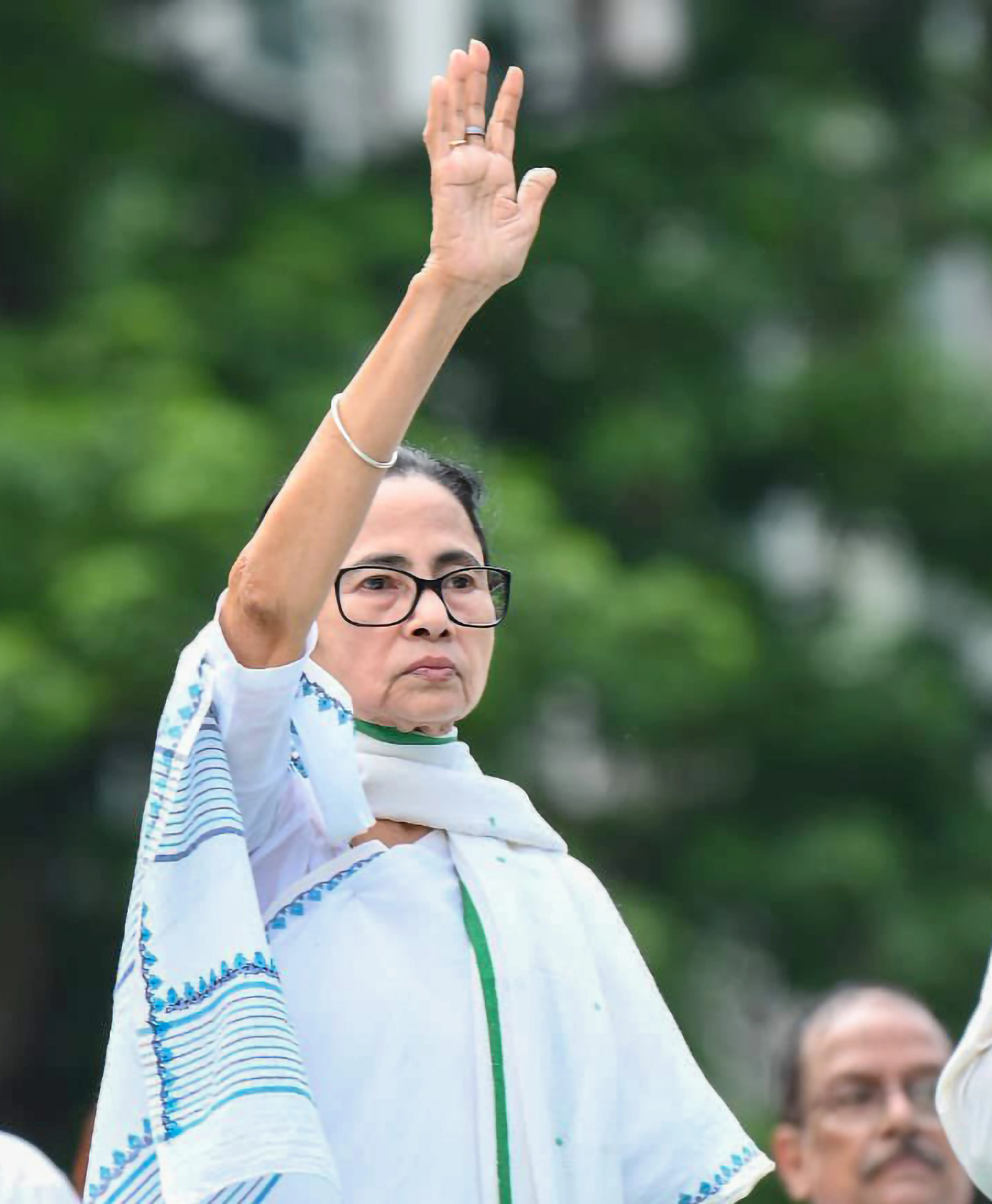 Will Mamata Banerjee Brief Party MPs on Trinamool's Strategy in Parliament?