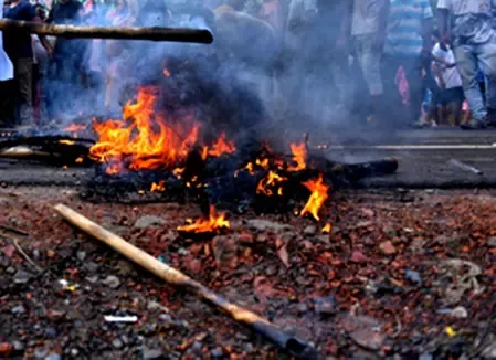 Is Mamata Banerjee's Regime Leading Bengal Back to Riot-Ridden Darkness?