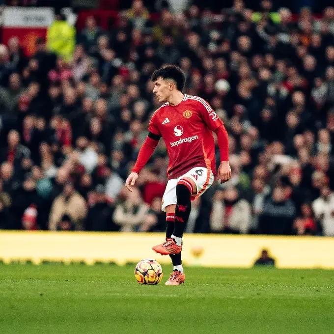 Manchester United Announces ACL Injury for Lisandro Martinez