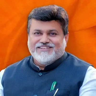 क्या शिवसेना (यूबीटी) मनसे को दरकिनार कर जश्न मना रही है? थ्री-लैंग्वेज पॉलिसी पर उदय सामंत का बयान