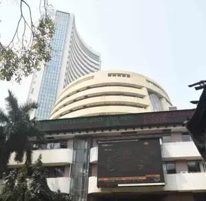 Market Insights: Key Indicators for the Upcoming Week Including Q3 Earnings and Inflation Trends