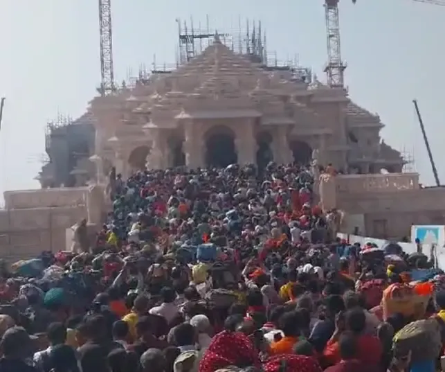 Huge Gathering in Ayodhya for Ram Temple, Traffic Mayhem Ensues