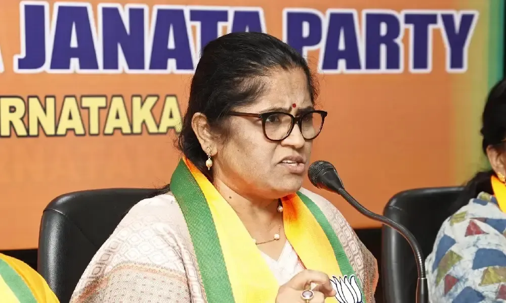 Protests by Karnataka BJP Demand Resignation of Ministers Rao and Hebbalkar Over Maternal Deaths
