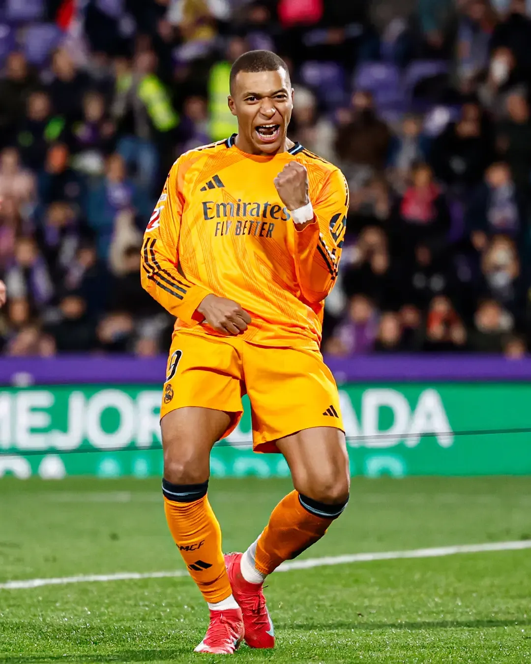 Mbappe Delivers Hat-Trick as Real Madrid Strengthens La Liga Lead