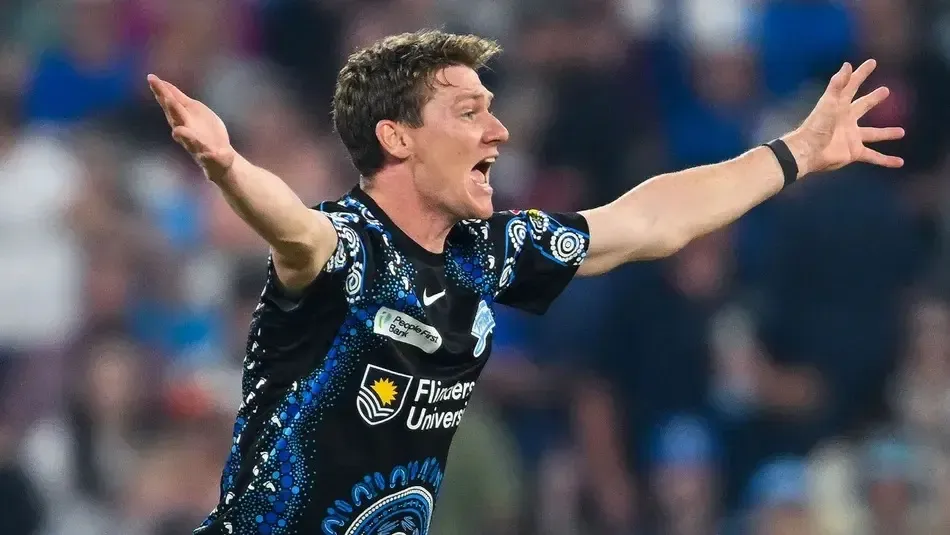 Melbourne Renegades Secure Brendan Doggett to Enhance Fast Bowling Lineup for BBL 15