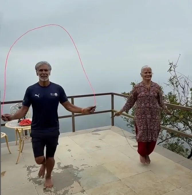 Is Milind Soman's 86-Year-Old Mother Skipping Daily?