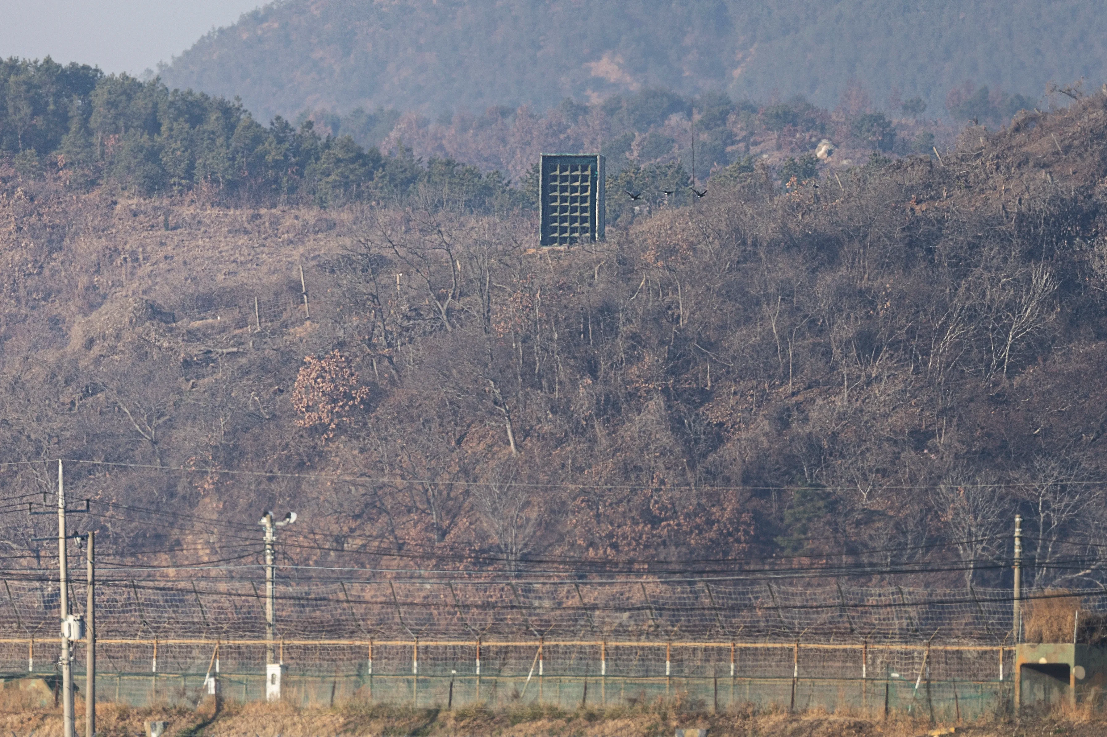 Why Did the Military Suspend Loudspeaker Broadcasts Against North Korea?