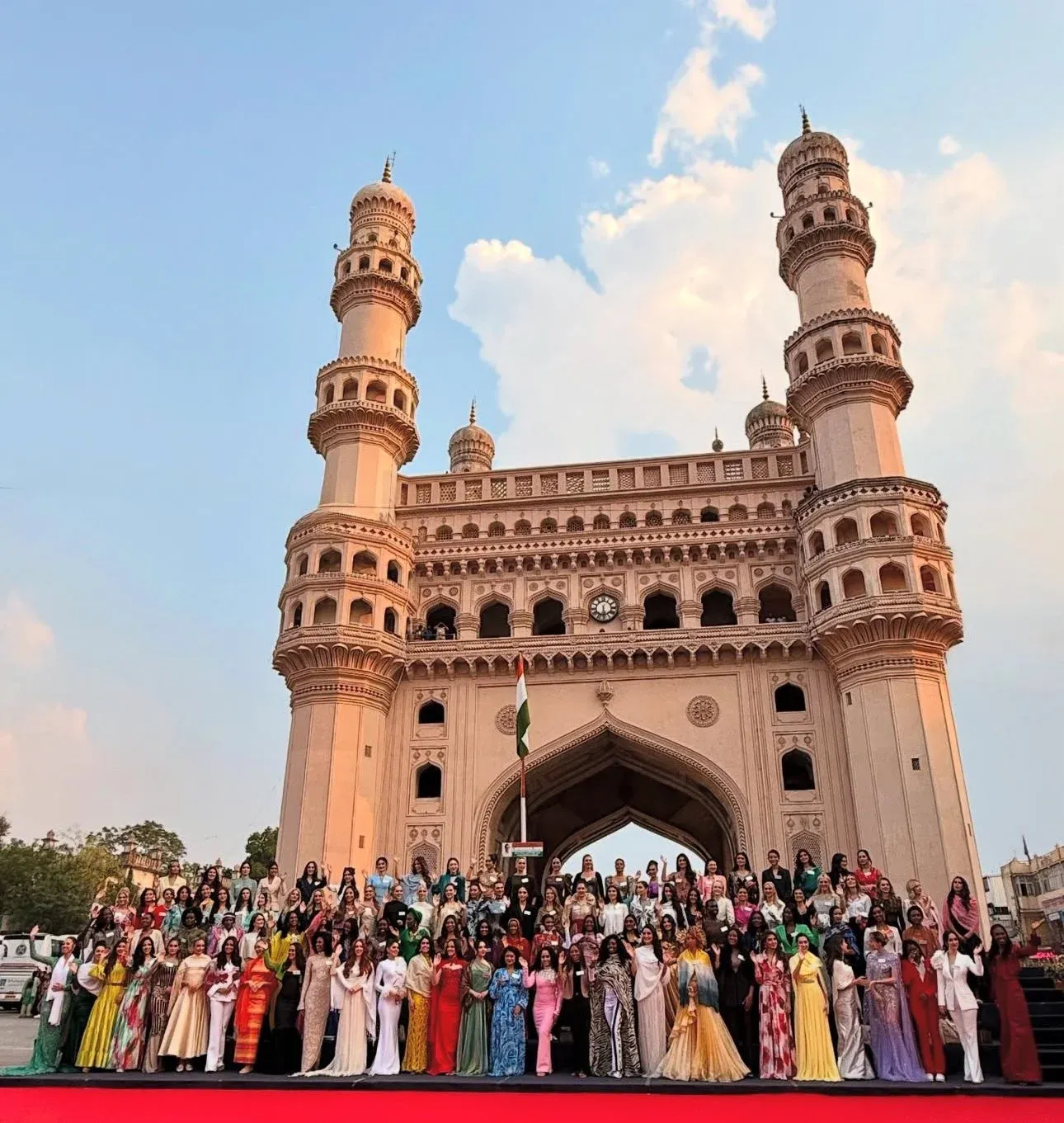 Were Miss World contestants captivated by the Charminar?