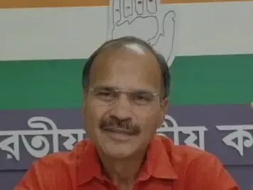 क्या मोदी-ट्रंप की बातचीत पर नौकरशाहों को नहीं, पीएम को खुद जवाब देना चाहिए?