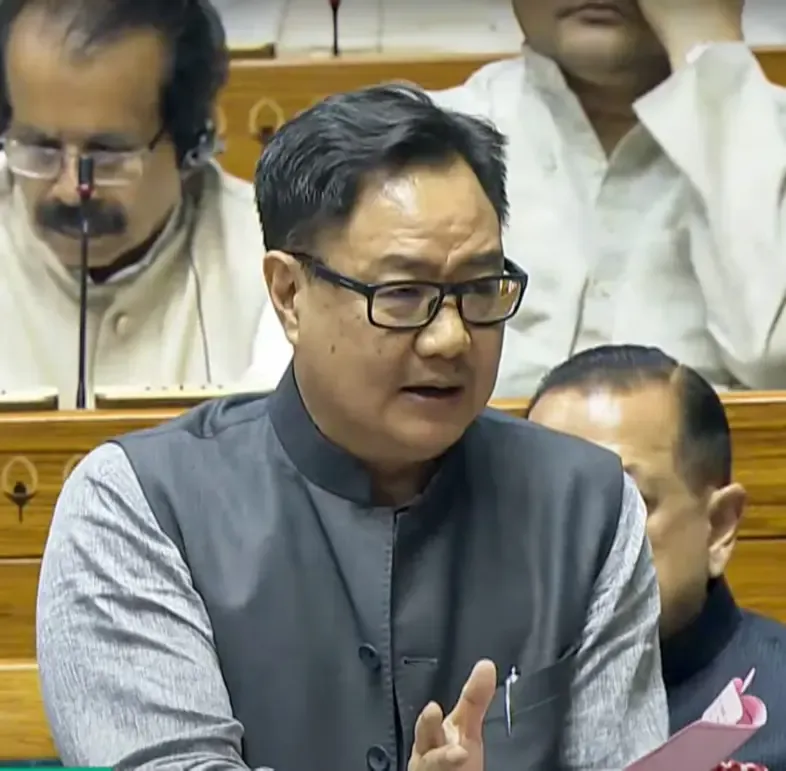 Kiren Rijiju Announces Repeal of Restrictive Waqf Section 40
