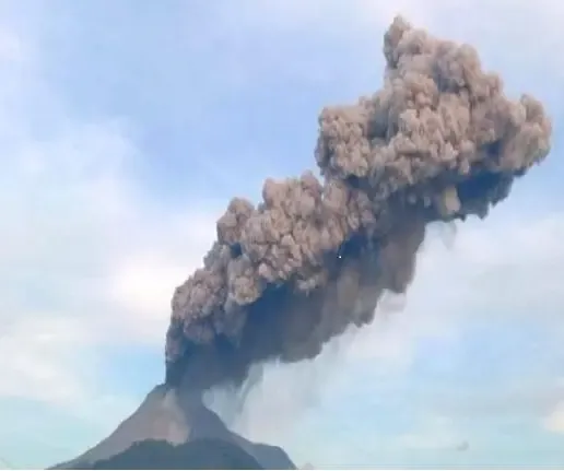 Eruption of Mount Lewotobi in Indonesia Triggers Aviation Alert
