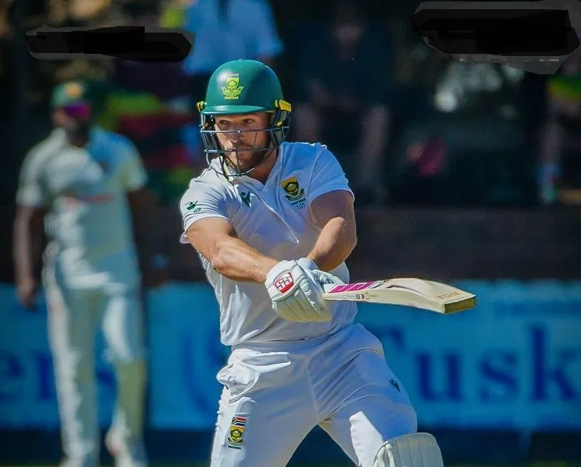 Did Mulder’s monumental 367 light up the day as South Africa tightened its grip over Zimbabwe?