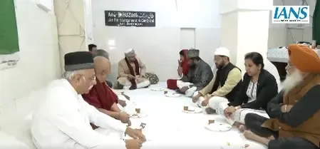 Interfaith 'Sadbhawana' Eid Celebrated at Hazrat Nizamuddin Dargah