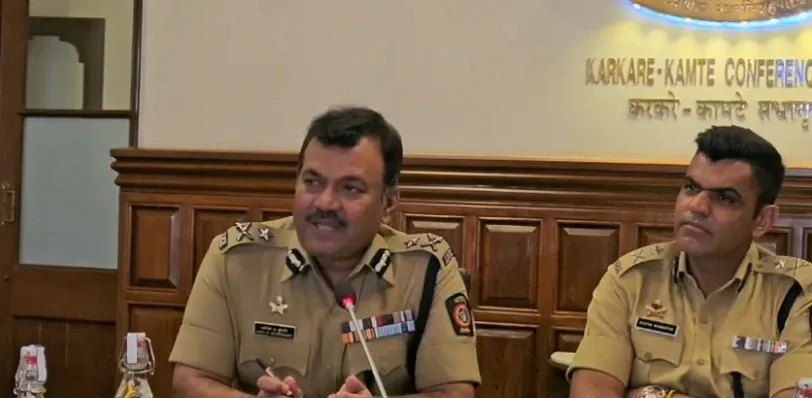 Is the Mumbai bomb threat a legitimate threat or just another hoax?