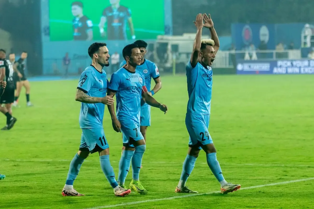 Mumbai City FC Secures Fifth Place with 3-0 Victory Over Mohammedan SC