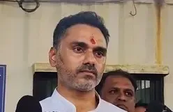 क्या गृह राज्य मंत्री योगेश कदम ने महिला पुलिसकर्मियों के साथ रक्षा बंधन मनाया?