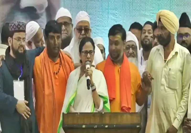 Murshidabad Unrest: CM Mamata Banerjee Declares Aid for Victims' Families