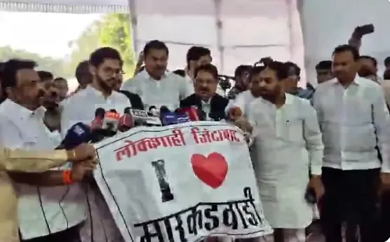 MVA Protests During MLAs’ Oath Ceremony, Criticizes ‘EVM Sorcery’ Government