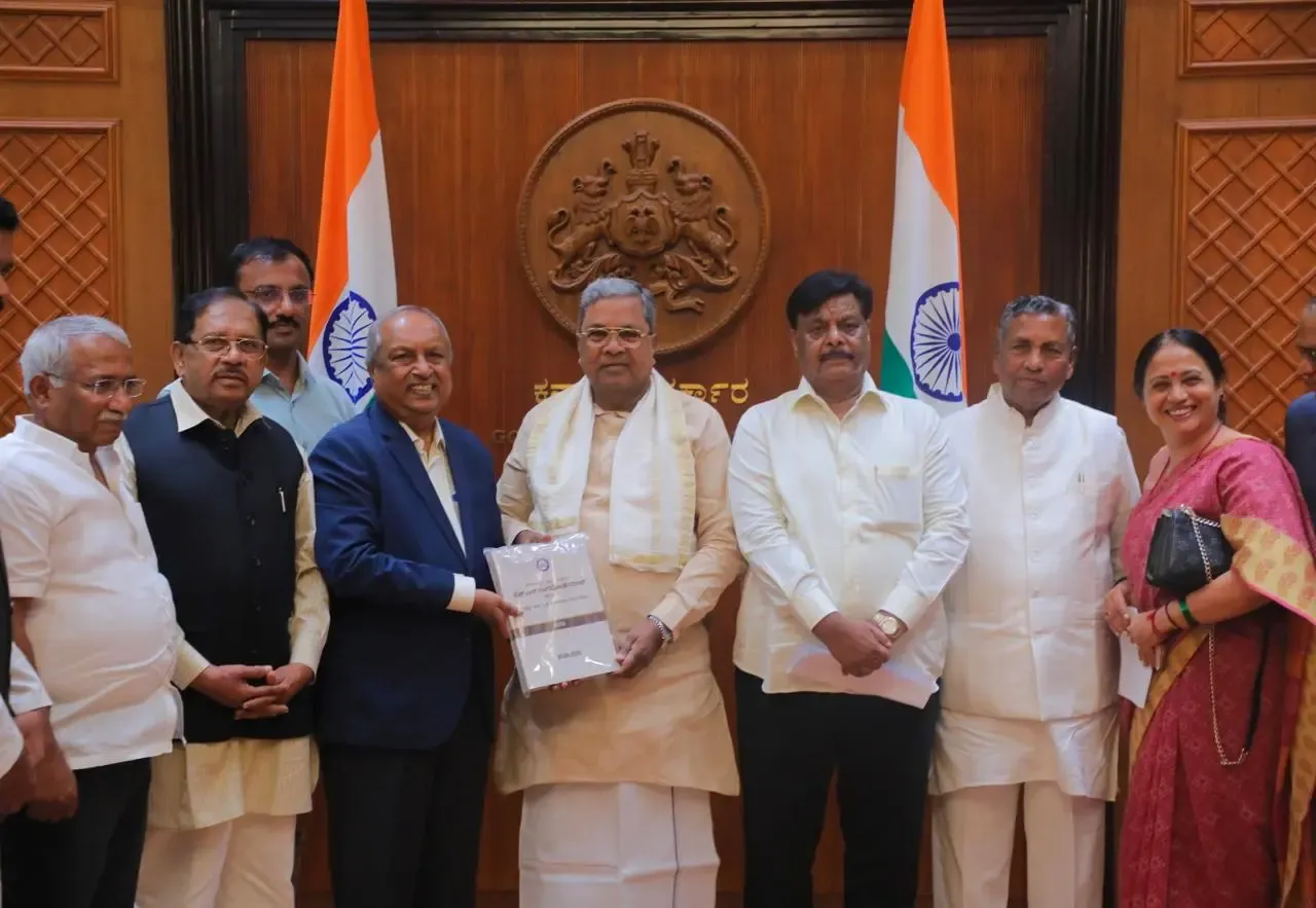 What Did the Nagamohan Das Commission Report Reveal about Internal Reservation to Karnataka CM?