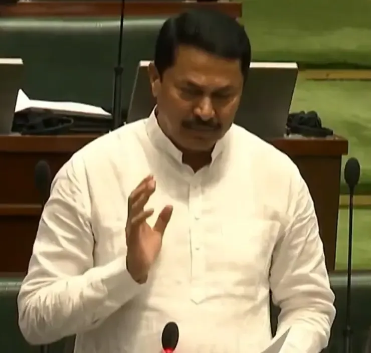 क्या नाना पटोले ने महाराष्ट्र विधानसभा में 'हनी ट्रैप' का मुद्दा उठाया और चिंता जताई?