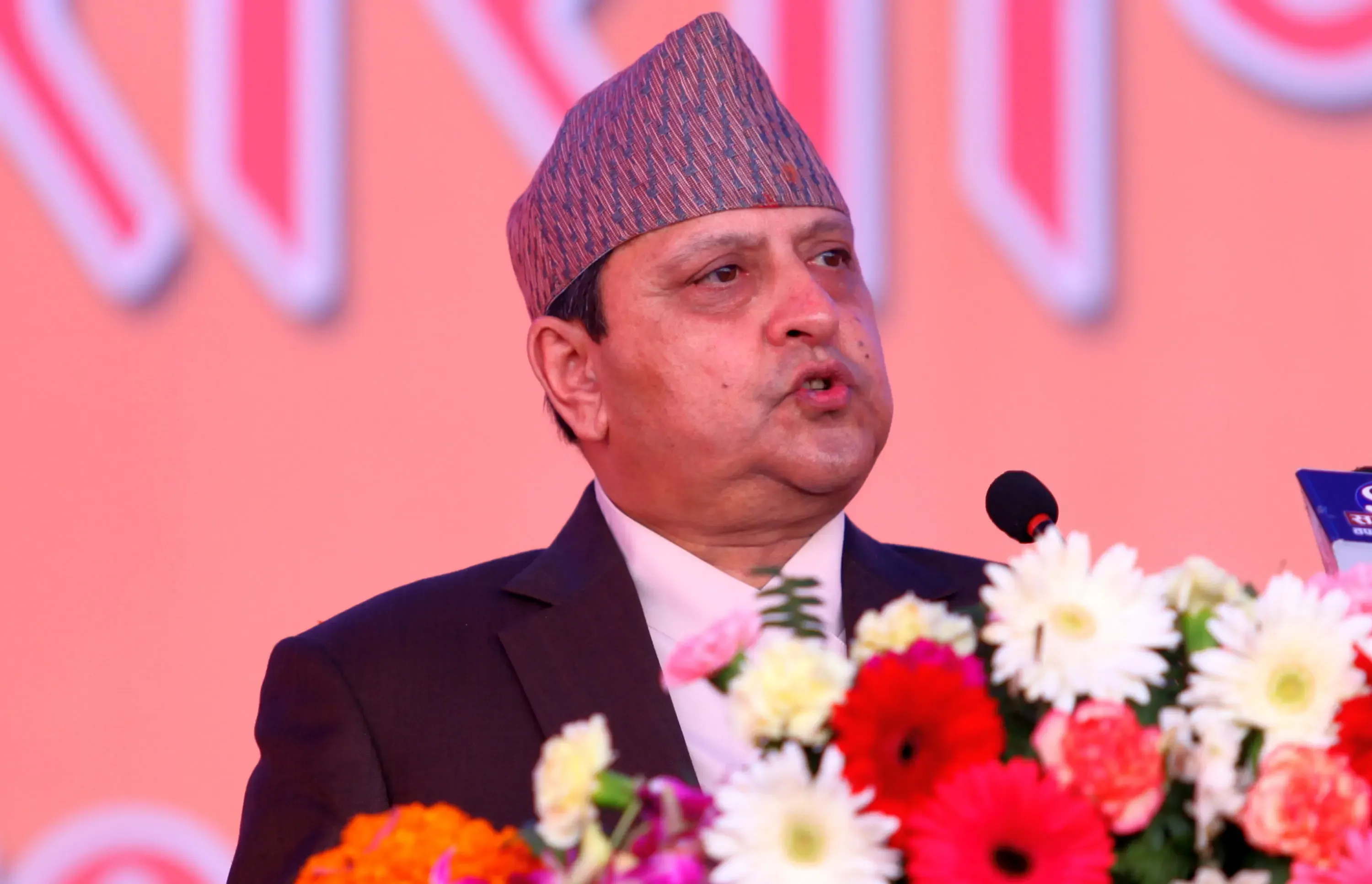 Nepal: Political Parties Blame Ex-King for Violence and Republican Threats