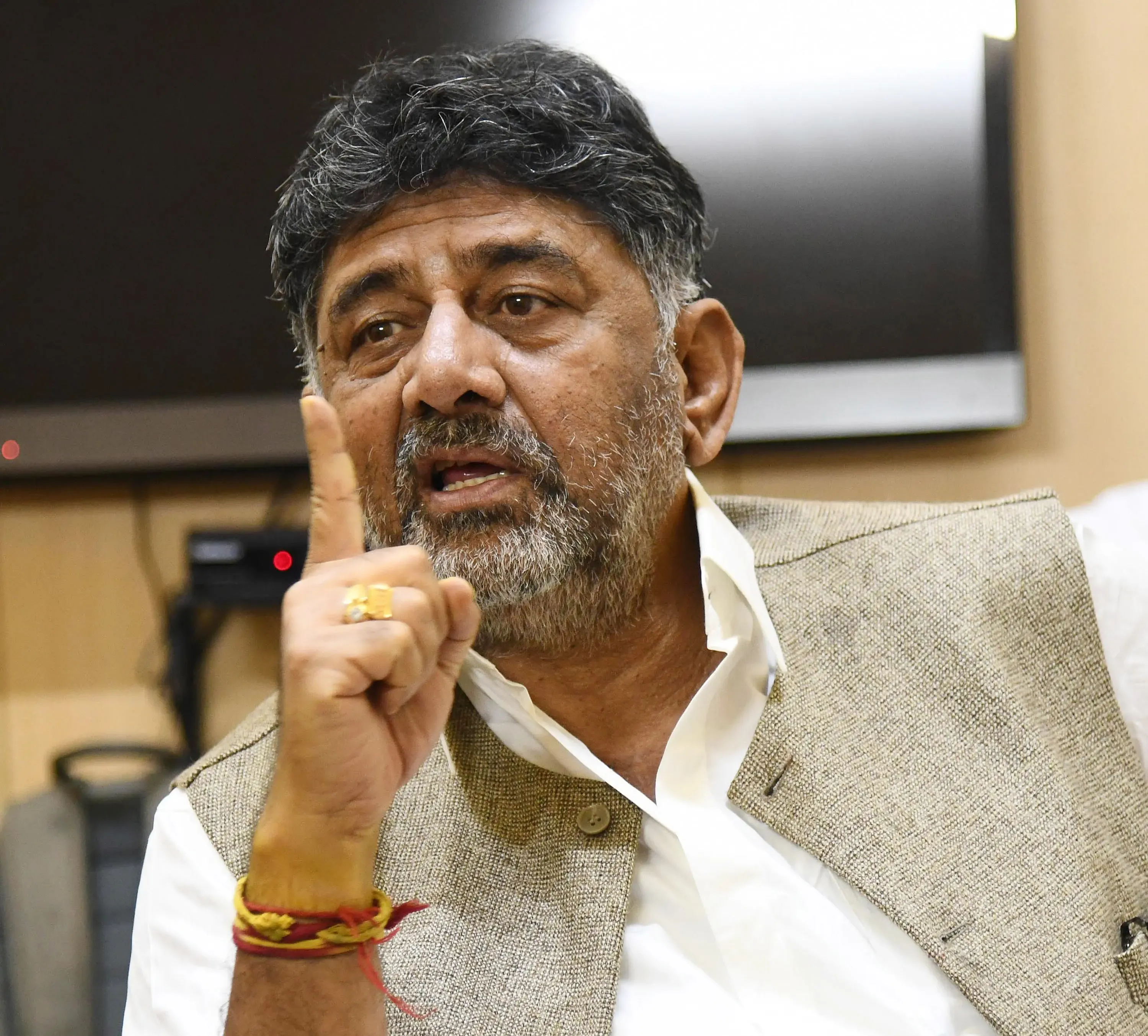 Deputy CM Shivakumar: No Ambition for Party Role Amidst K'taka Congress Disputes