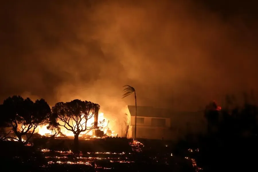 Upcoming Days Crucial as Weather Becomes a Key Factor in Containing LA Wildfires