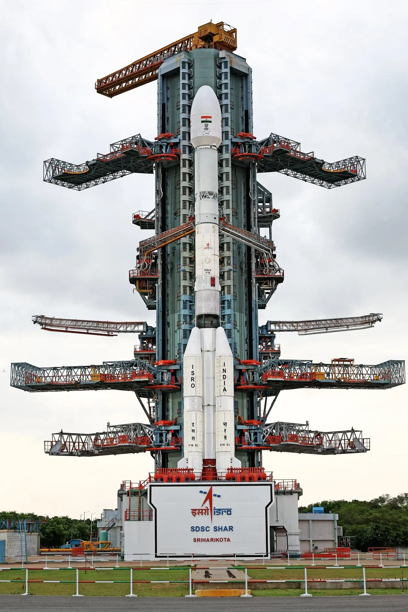 What Makes NISAR Satellite Unique with Its Two Radar Eyes?