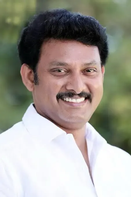 TN Minister Poyyamozhi Denies Plans to Privatise 500 Government Schools