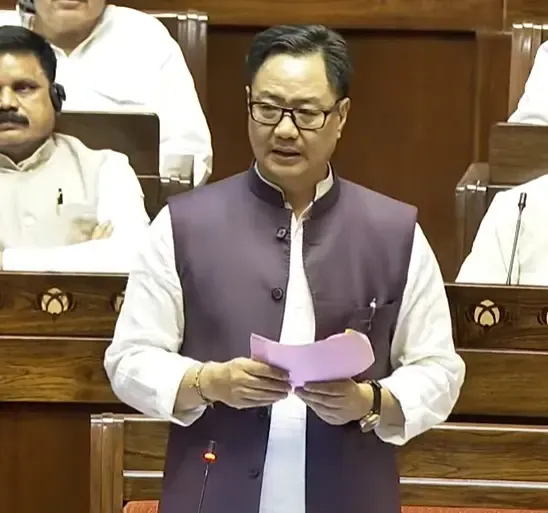 Kiren Rijiju: Non-Muslim Intervention in Waqf Affairs is Prohibited