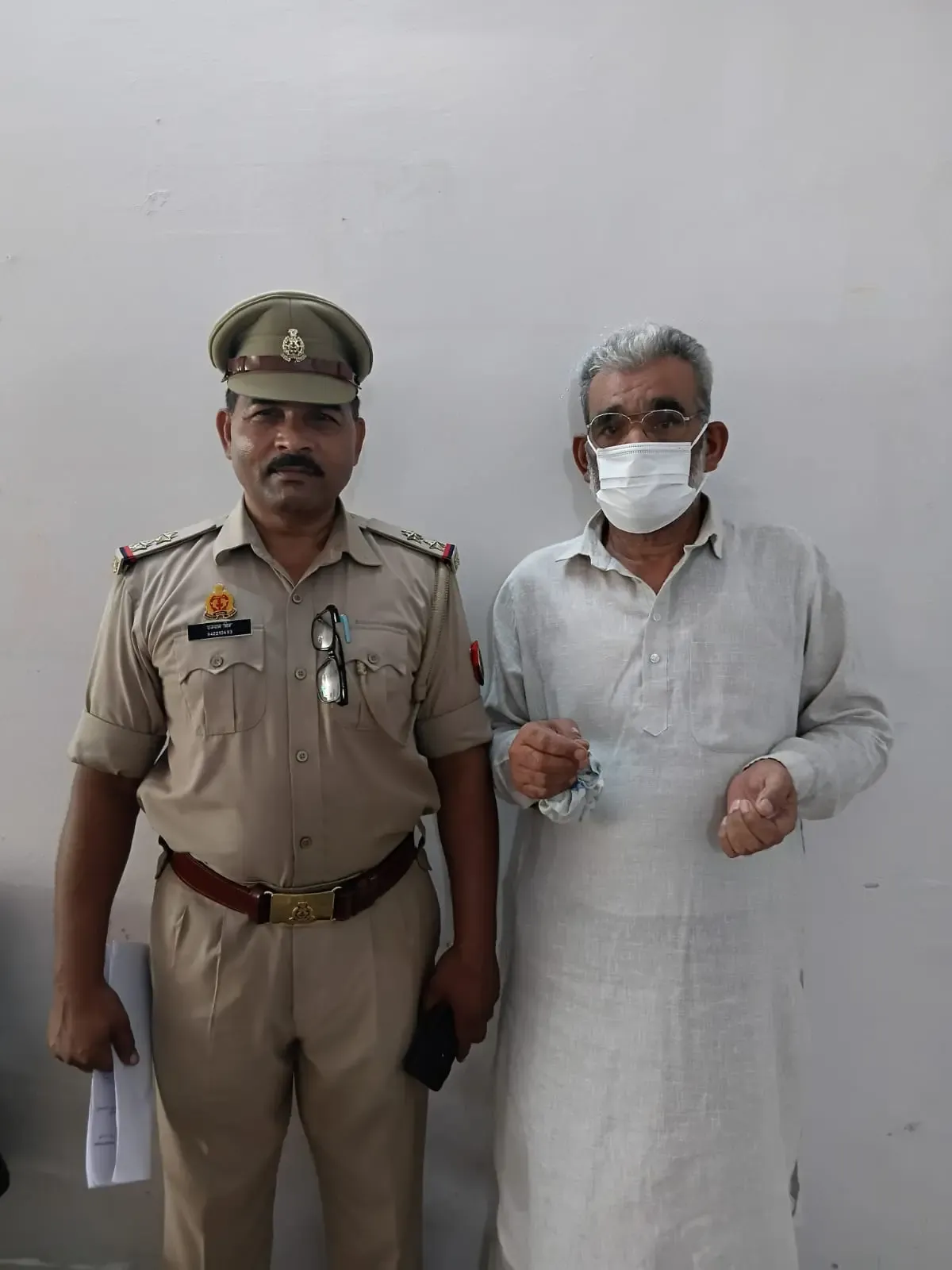 क्या नोएडा पुलिस ने श्रीनगर से वांछित इनामी गैंगस्टर को गिरफ्तार किया?