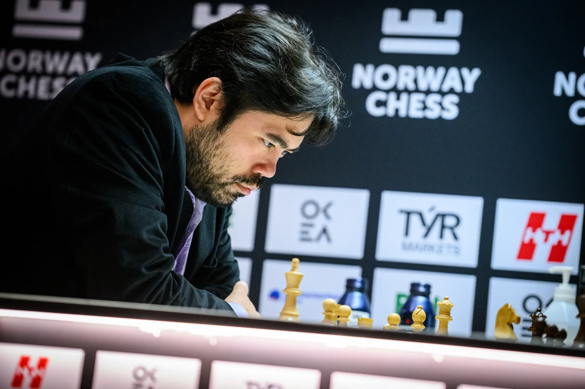 How Did Nakamura Stop Gukesh's Momentum with a Key Victory?