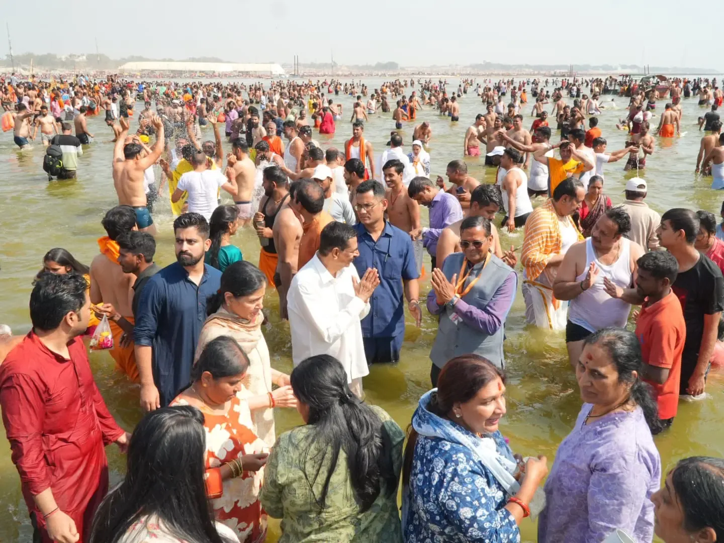 Odisha's Governor Hari Babu Kambhampati Experiences Sacred Ritual at Triveni Sangam