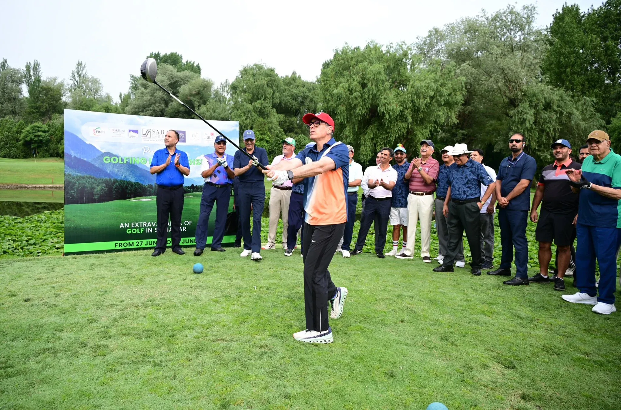 How is Omar Abdullah Enhancing the Golfing Experience in J&K?