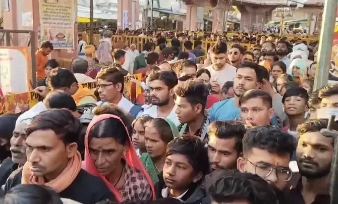 क्या श्रावण मास का पहला सोमवार ओंकारेश्वर में भक्तों की उमड़ती भीड़ का साक्षी बना?