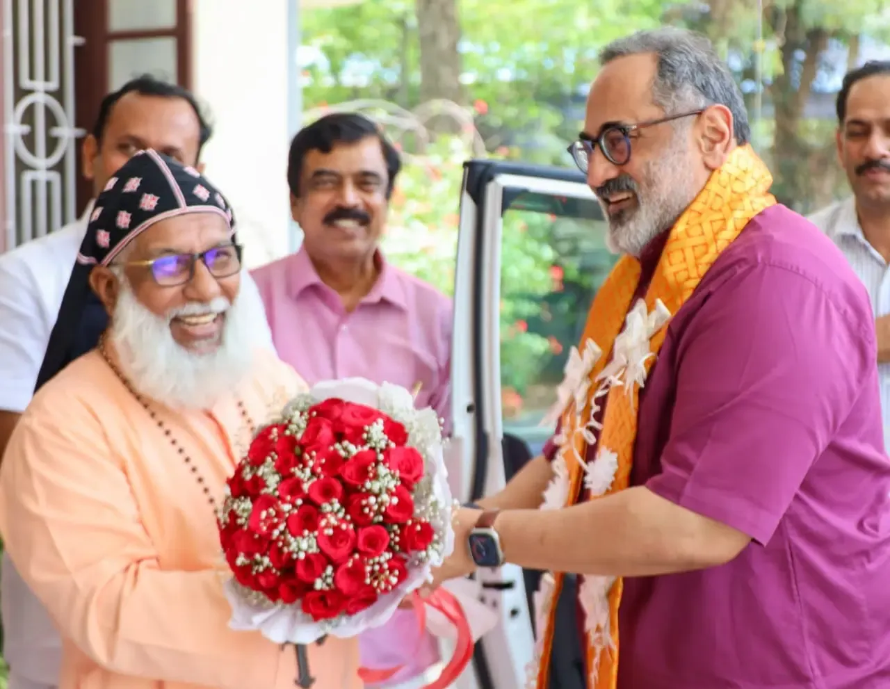 Kerala BJP President Meets KCBC Leader Ahead of Waqf Bill Presentation