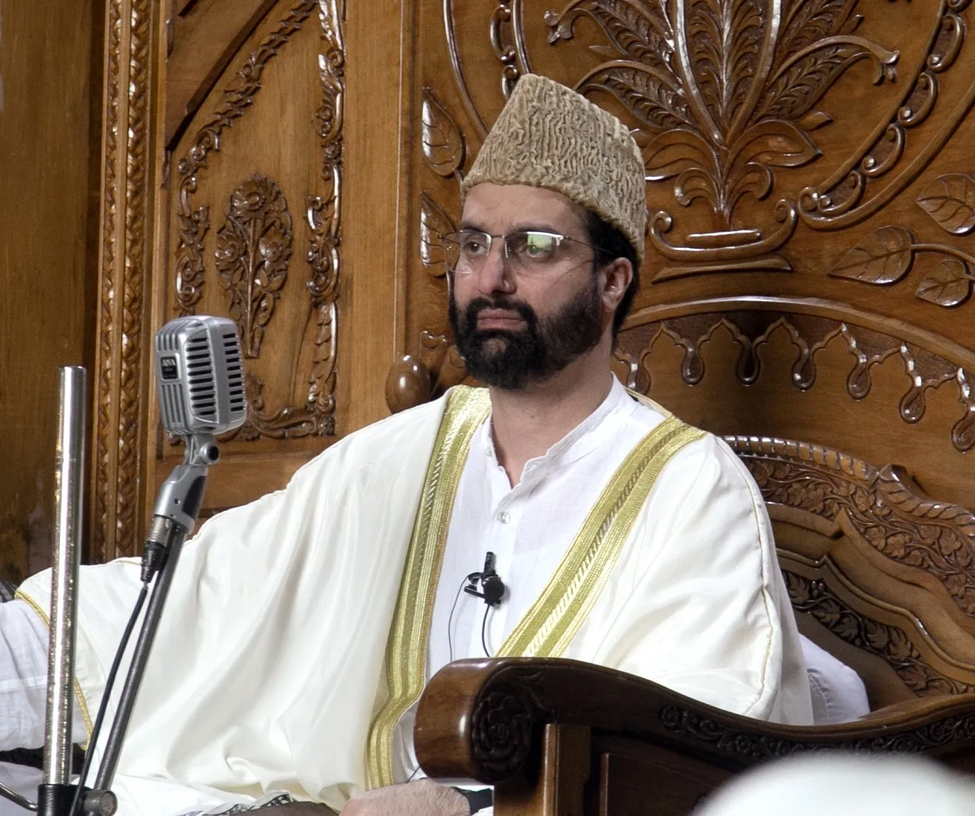 Is Online Gambling Destroying Our Moral Fabric? Mirwaiz Umar Farooq Calls for Judicial Action