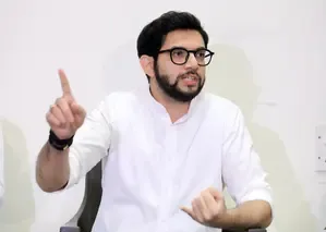 Opposition Critiques MahaYuti's Suspension of Guardian Ministers in Nashik and Raigad
