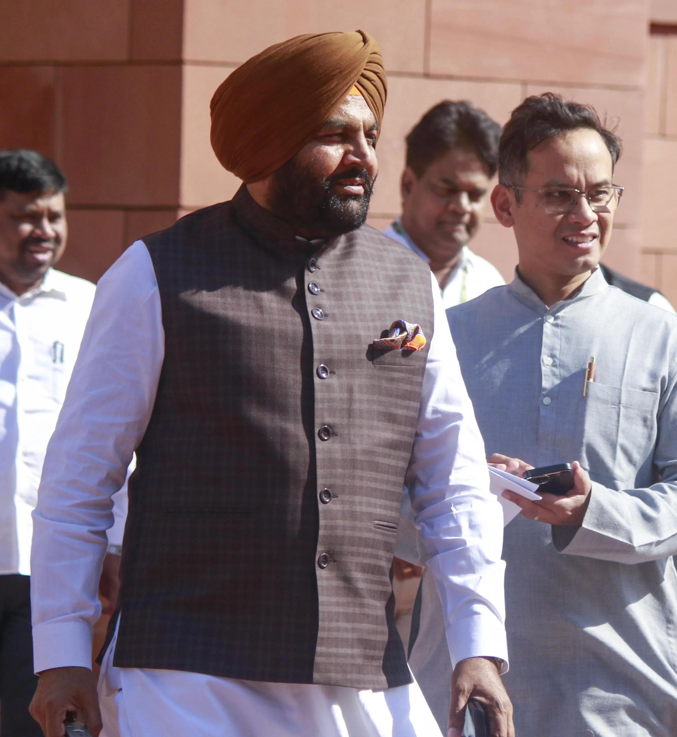 How many food processing projects have been approved under MoFPI schemes?