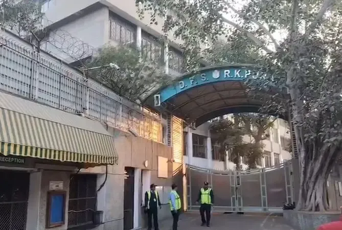 Over 40 Schools in Delhi Evacuated After Bomb Threats