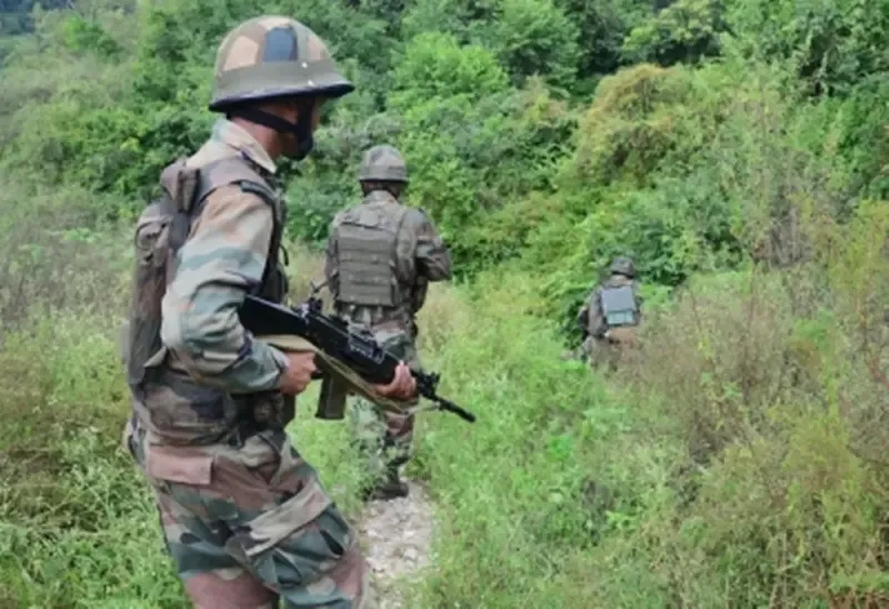 Pakistani Forces Breach LoC in Poonch, Indian Army Responds Effectively