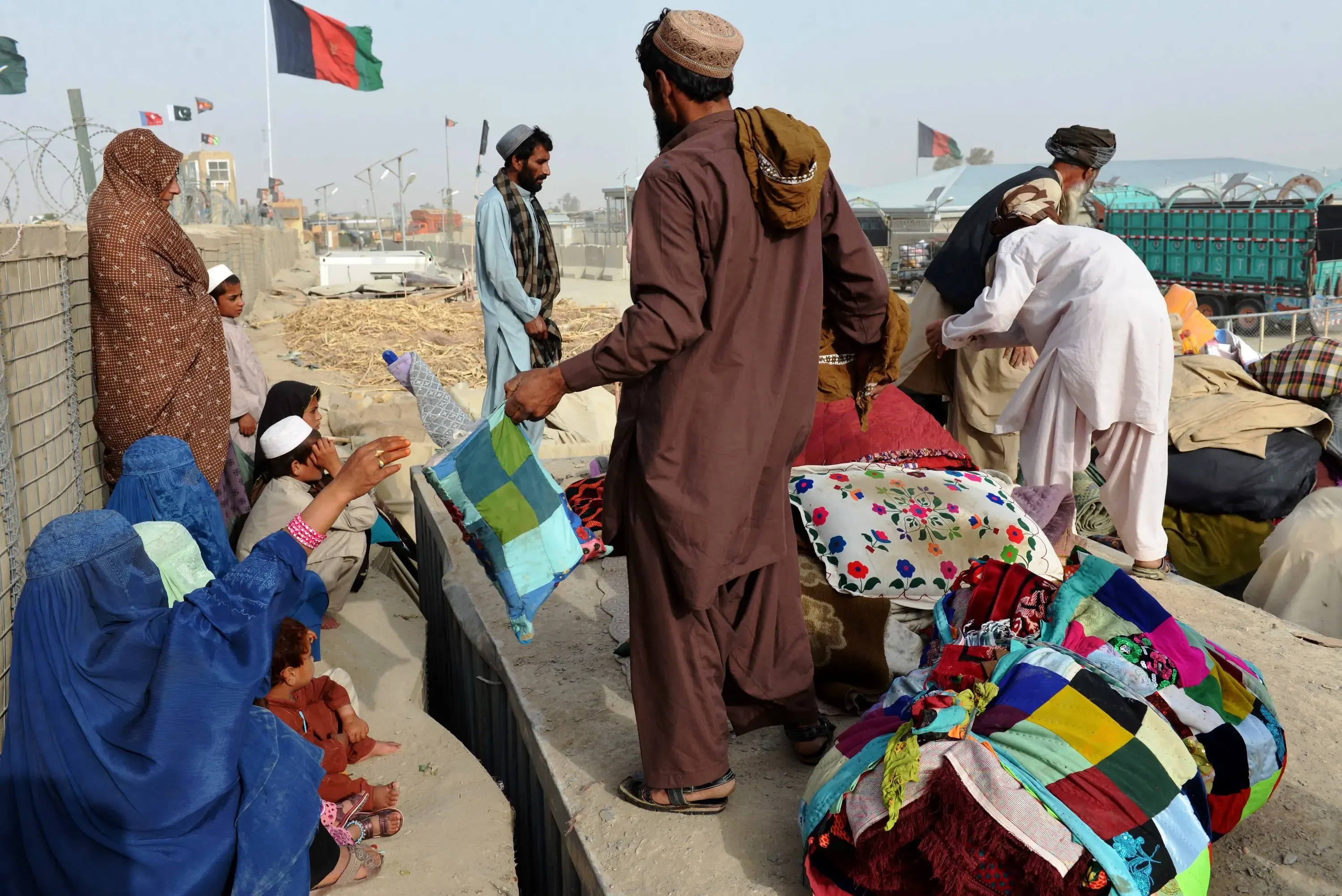 Pakistan Launches Extensive Crackdown on Afghan Nationals