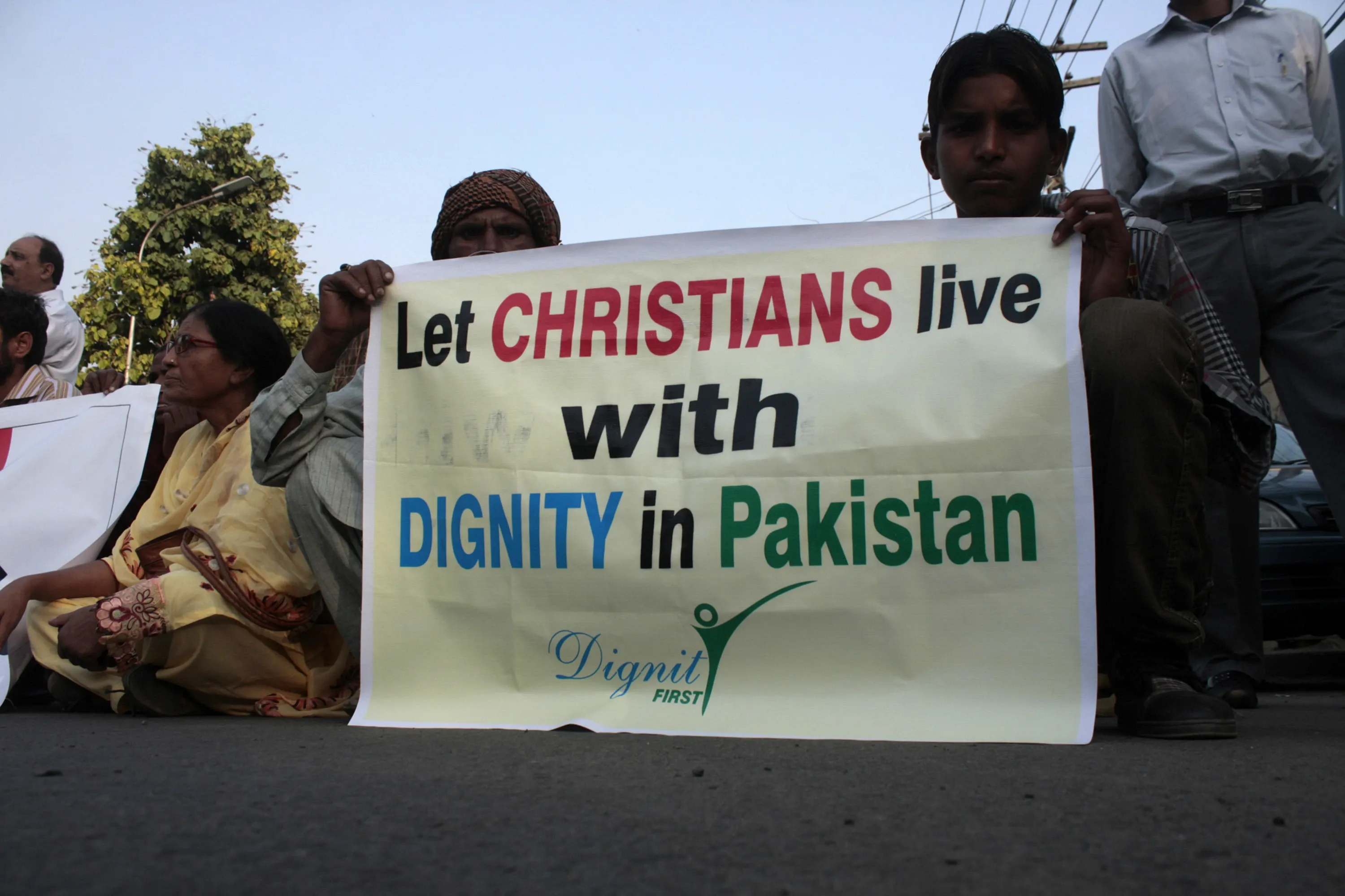 Is the Christian Community in Pakistan Facing Continued Oppression and Injustice?