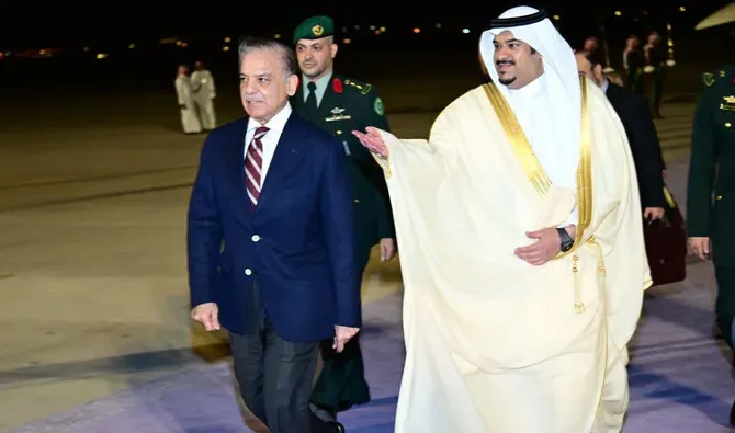 Pakistani Prime Minister Shehbaz Sharif to Attend One Water Summit in Saudi Arabia