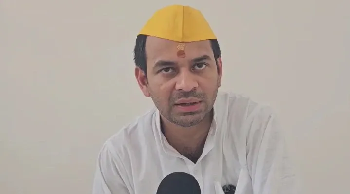 Who Will Prevail in Bihar: Mahagathbandhan or NDA?