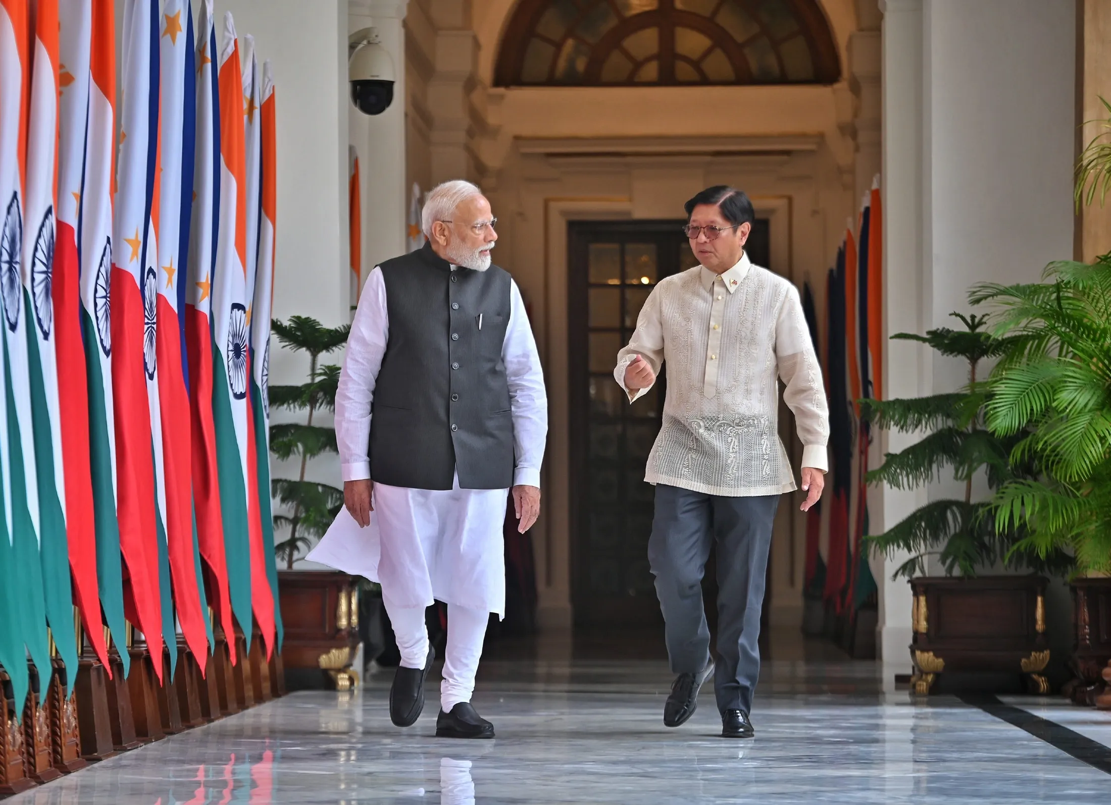 How is Philippines President Ferdinand R Marcos Jr. Embracing India’s Expanding Defense Role through the BrahMos Project?