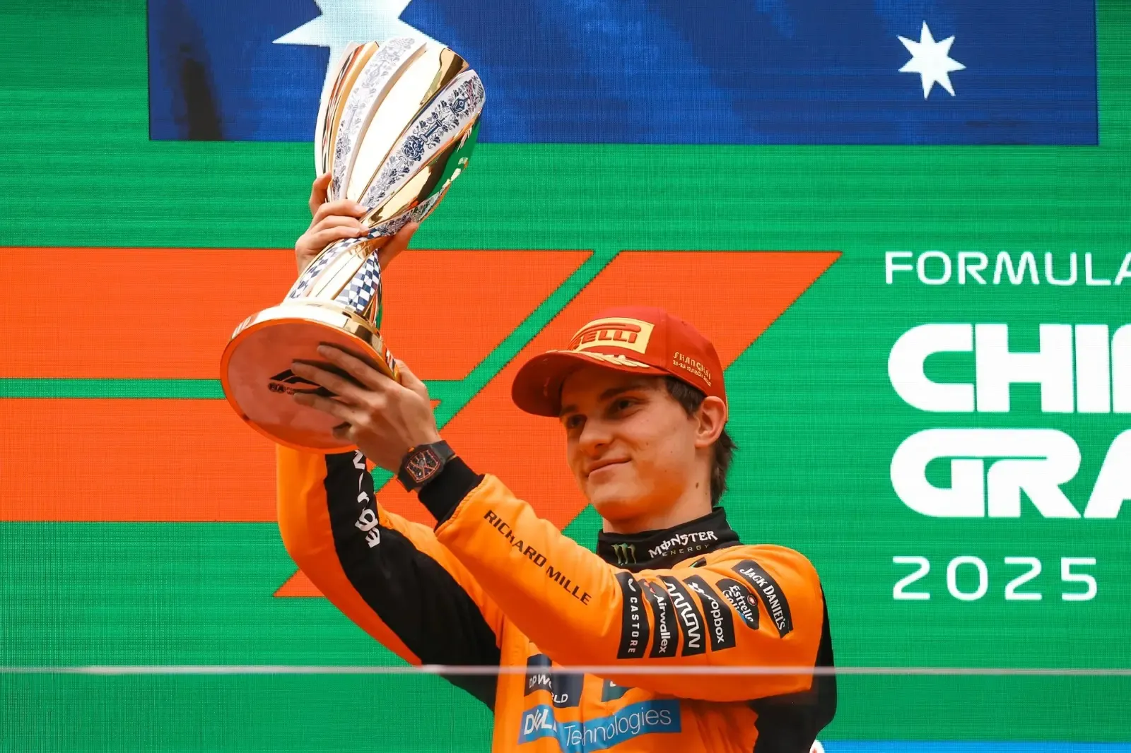 Piastri Triumphs at Chinese Grand Prix with Dominant Drive Ahead of Norris and Russell