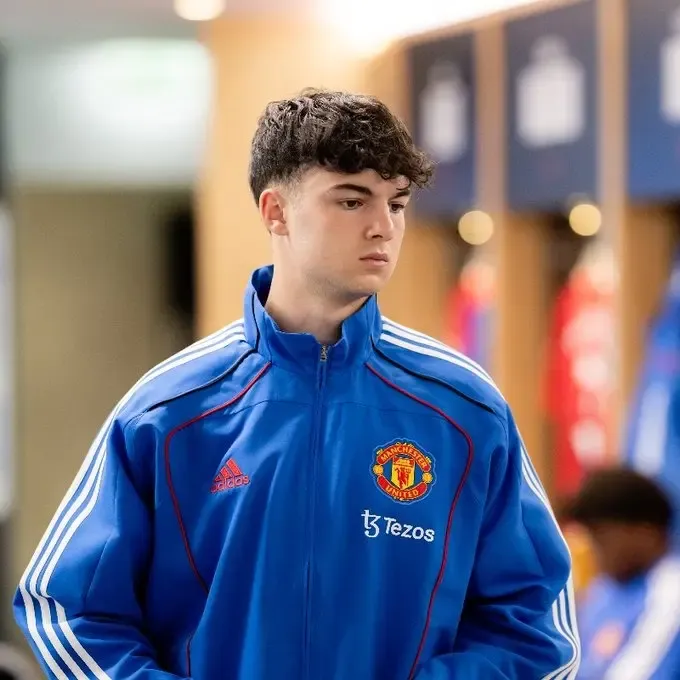 Fredricson Makes His Debut as Amorim Implements Five Changes for Manchester United's Match Against Wolves