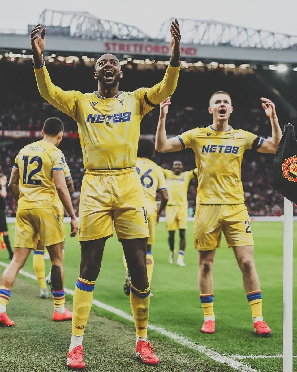 Mateta's Double Sinks United at Old Trafford; Spurs Break Winless Streak
